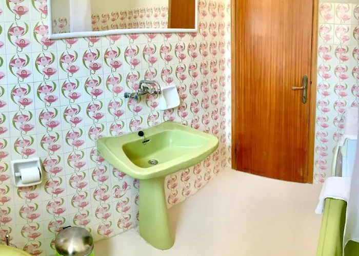 بيت للعطل Carpenter's House سكالا سوتيروس